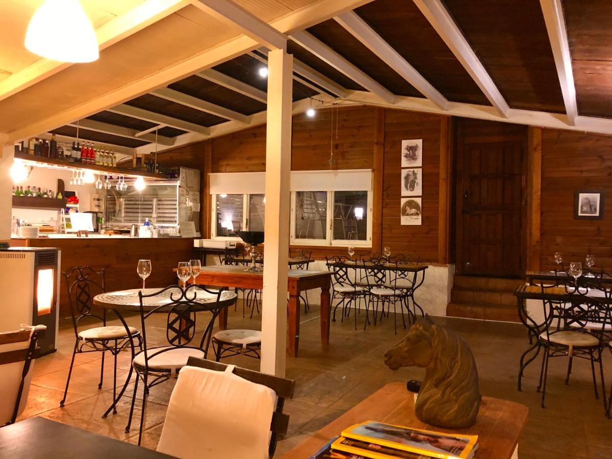 Hotel Finca Aldabra Pinos Genil Exterior foto