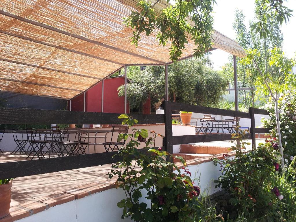 Hotel Finca Aldabra Pinos Genil Exterior foto